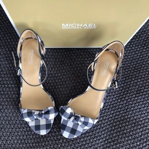 Michael by Michael Kors Pippa Mid Sandals, size 7